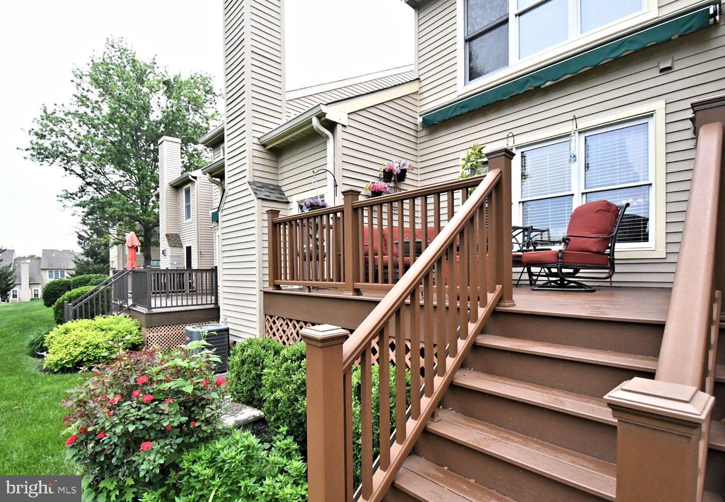 187 Pinecrest Ln Property Photo 3