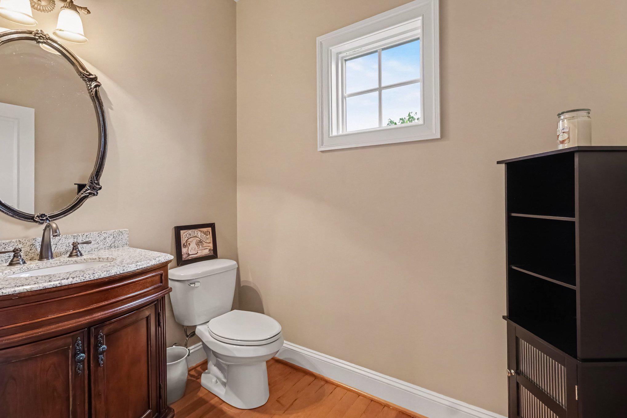 1376 Spring Hill Rd Property Photo 29