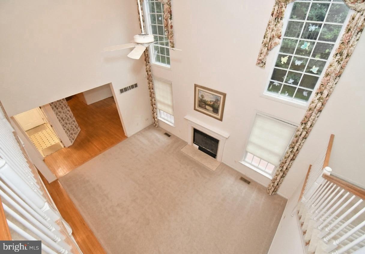 2 Whitefield Dr Property Photo 6