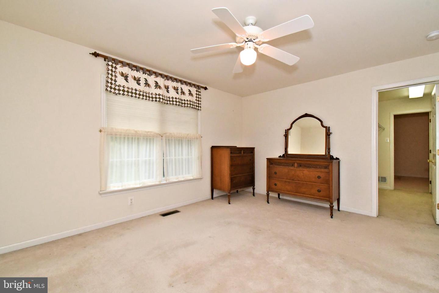 2 Whitefield Dr Property Photo 25