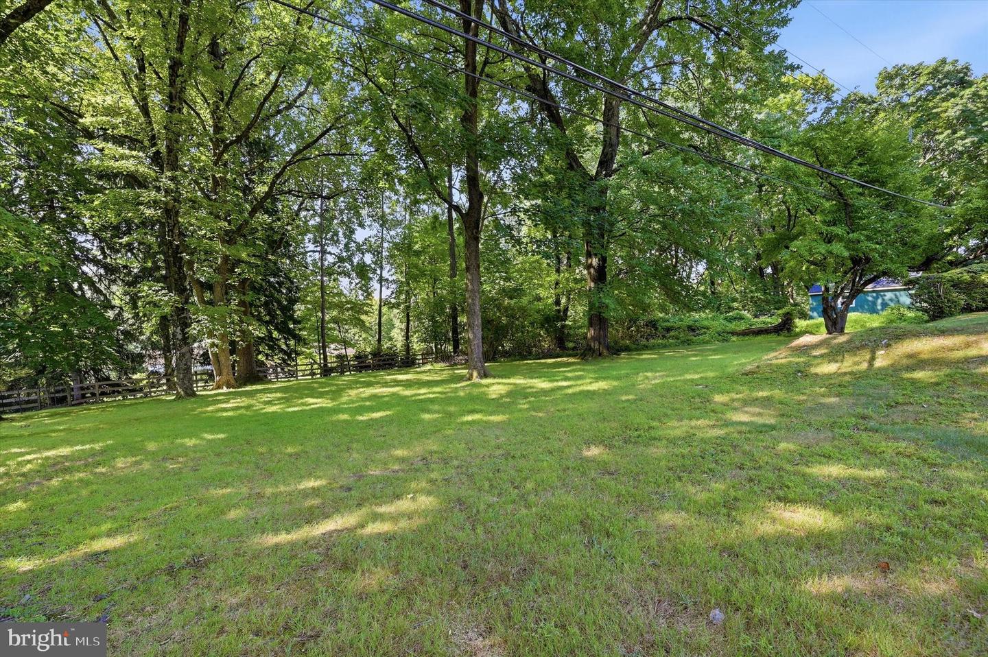 2745 Edge Hill Rd Property Photo 24