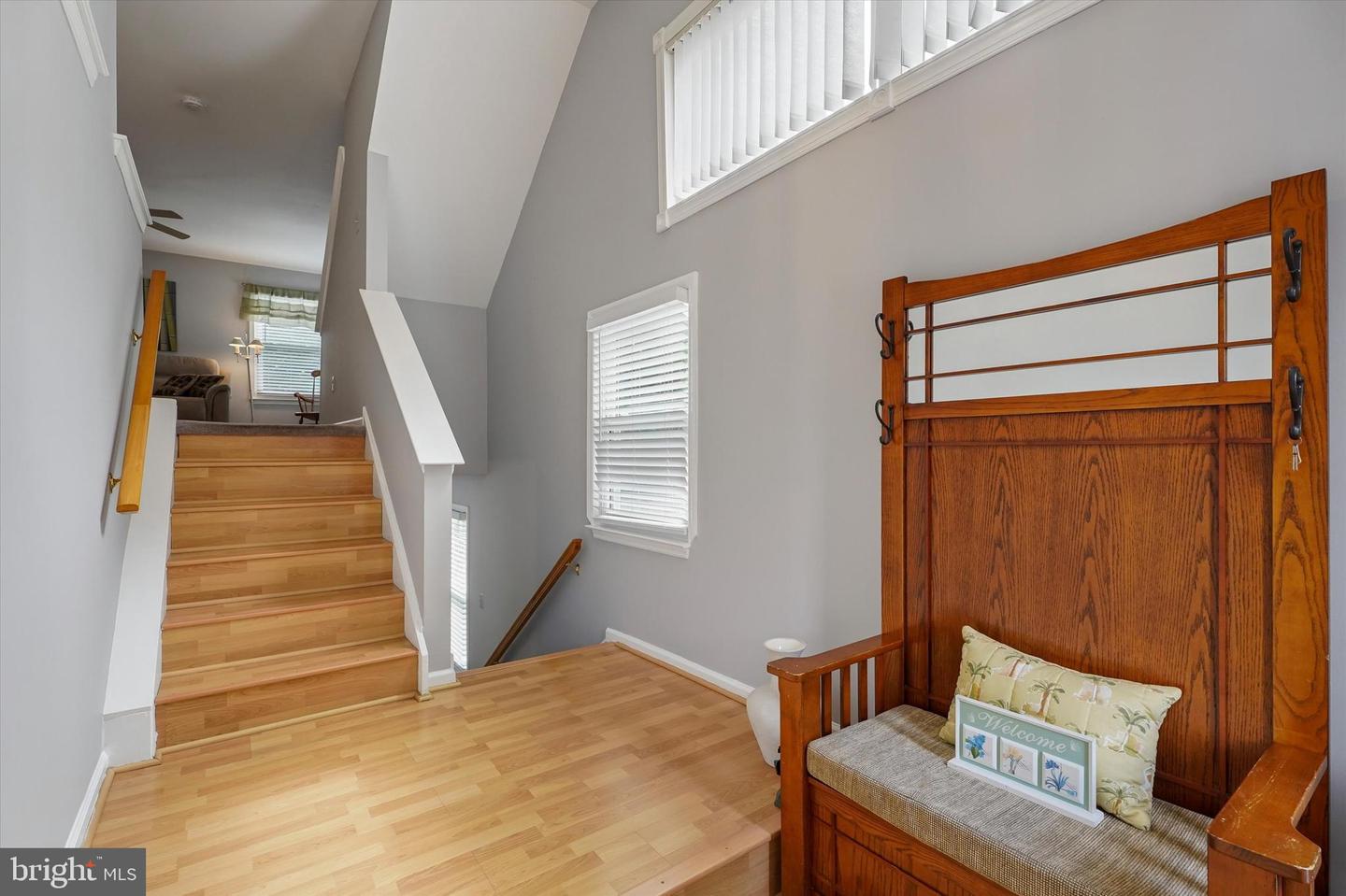 420 Pleasant Valley Dr Property Photo 3
