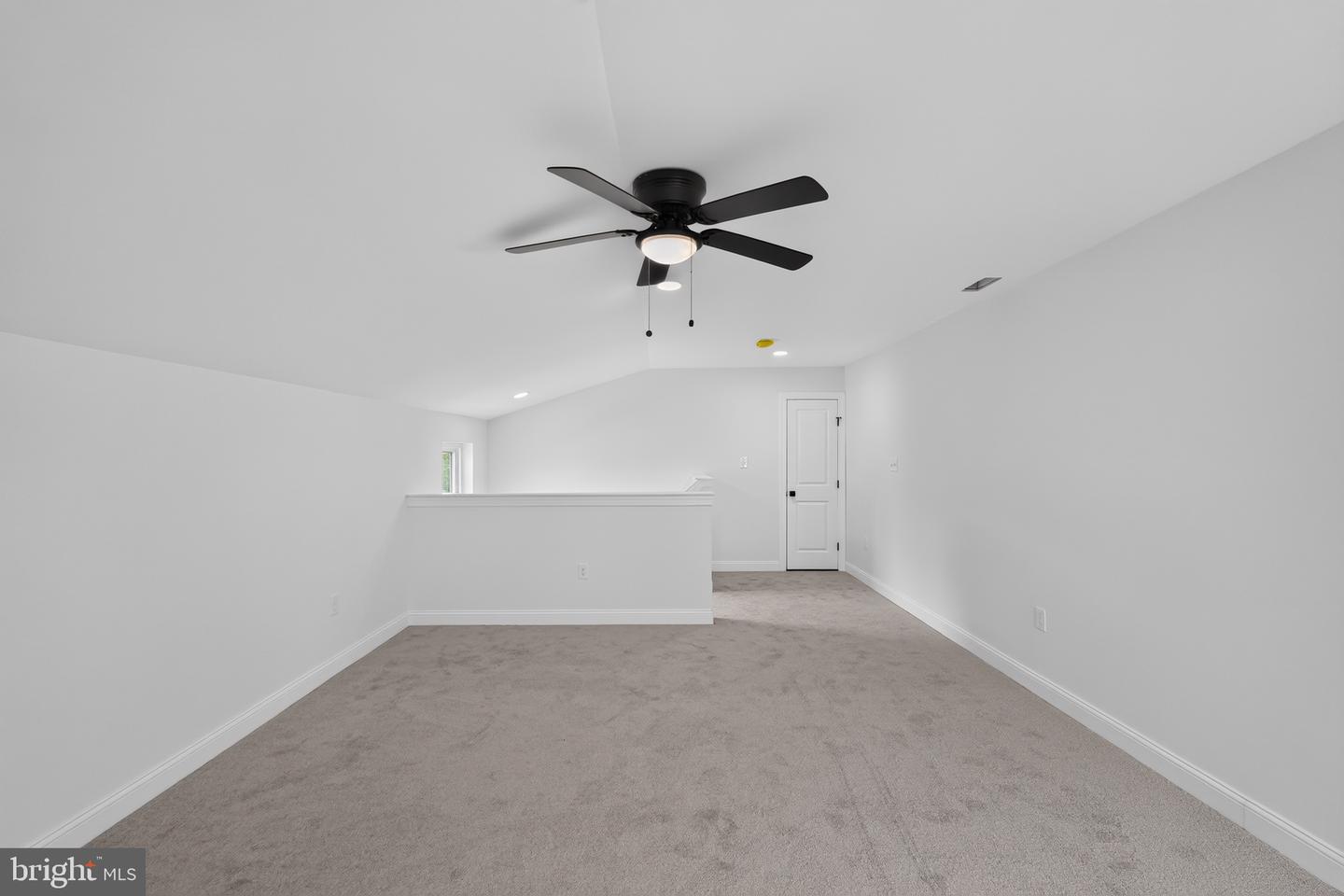 1340 Markley St Property Photo 26