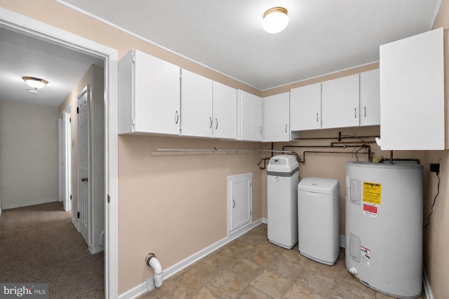 913 Seminary St Property Photo 20