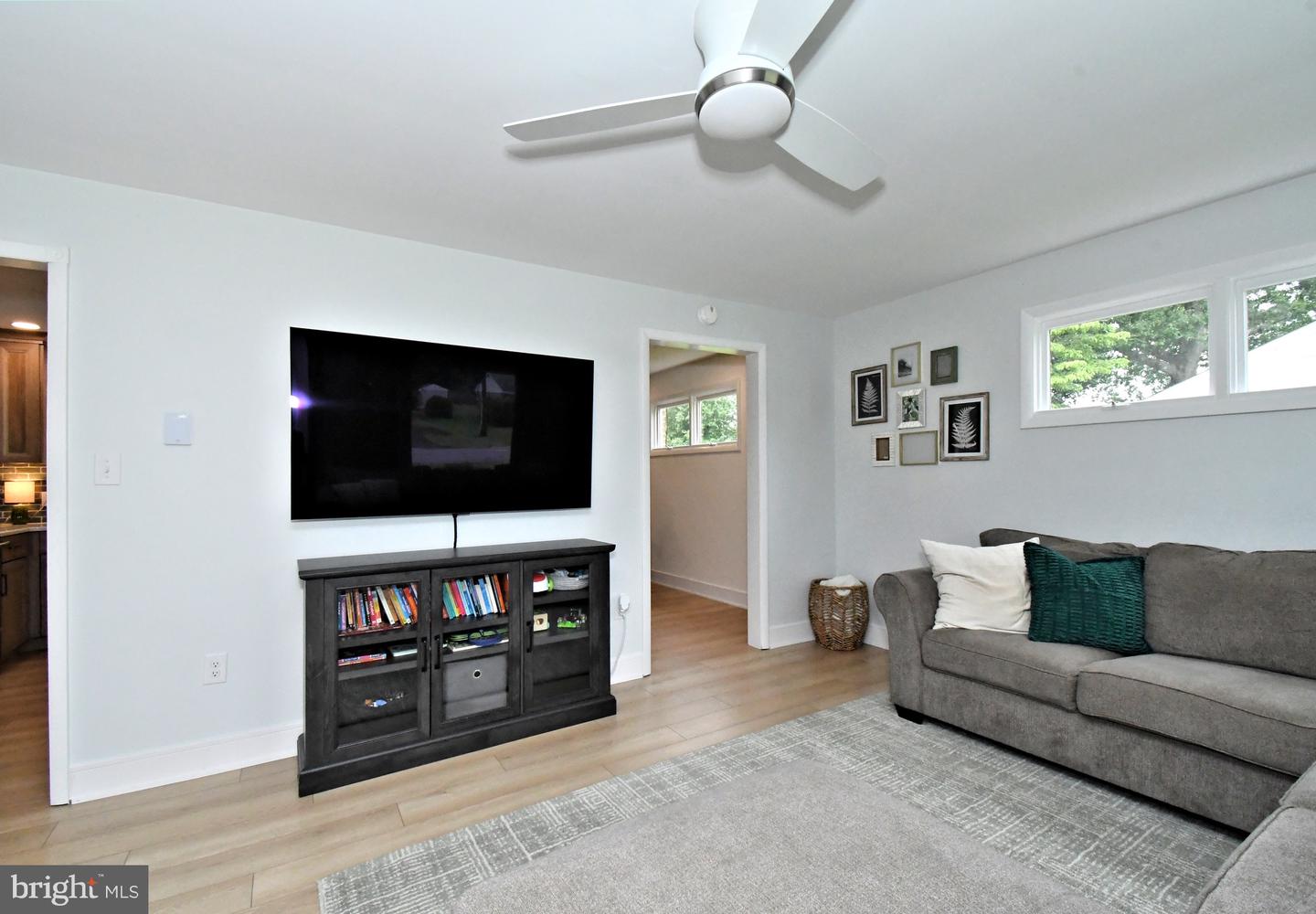 1464 Virmay Property Photo 5