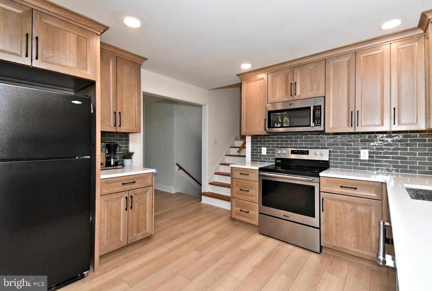 1464 Virmay Property Photo 15