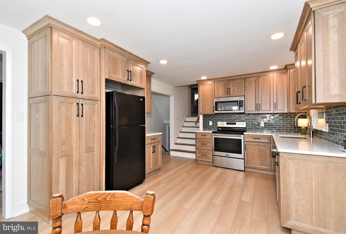 1464 Virmay Property Photo 19