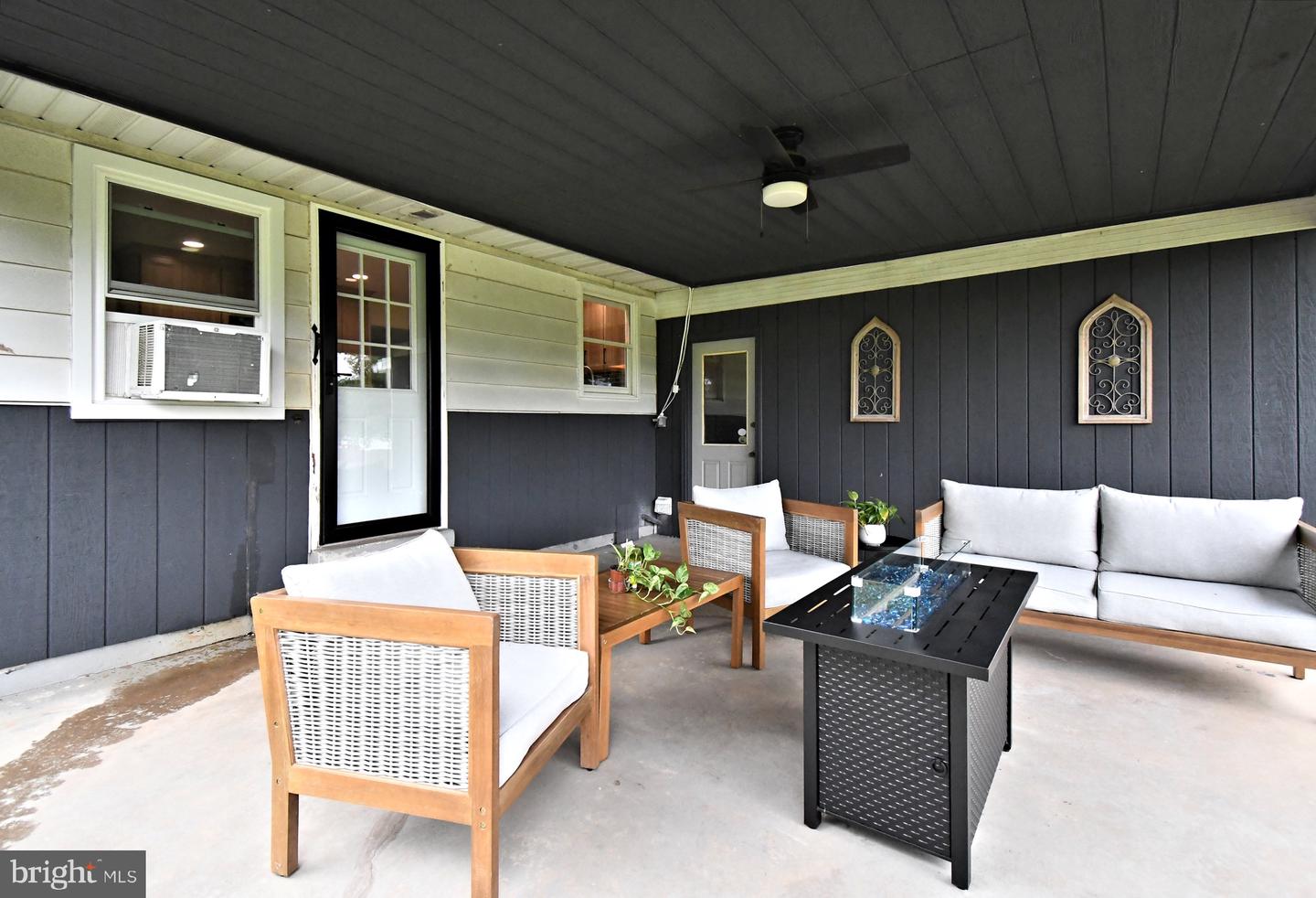 1464 Virmay Property Photo 48