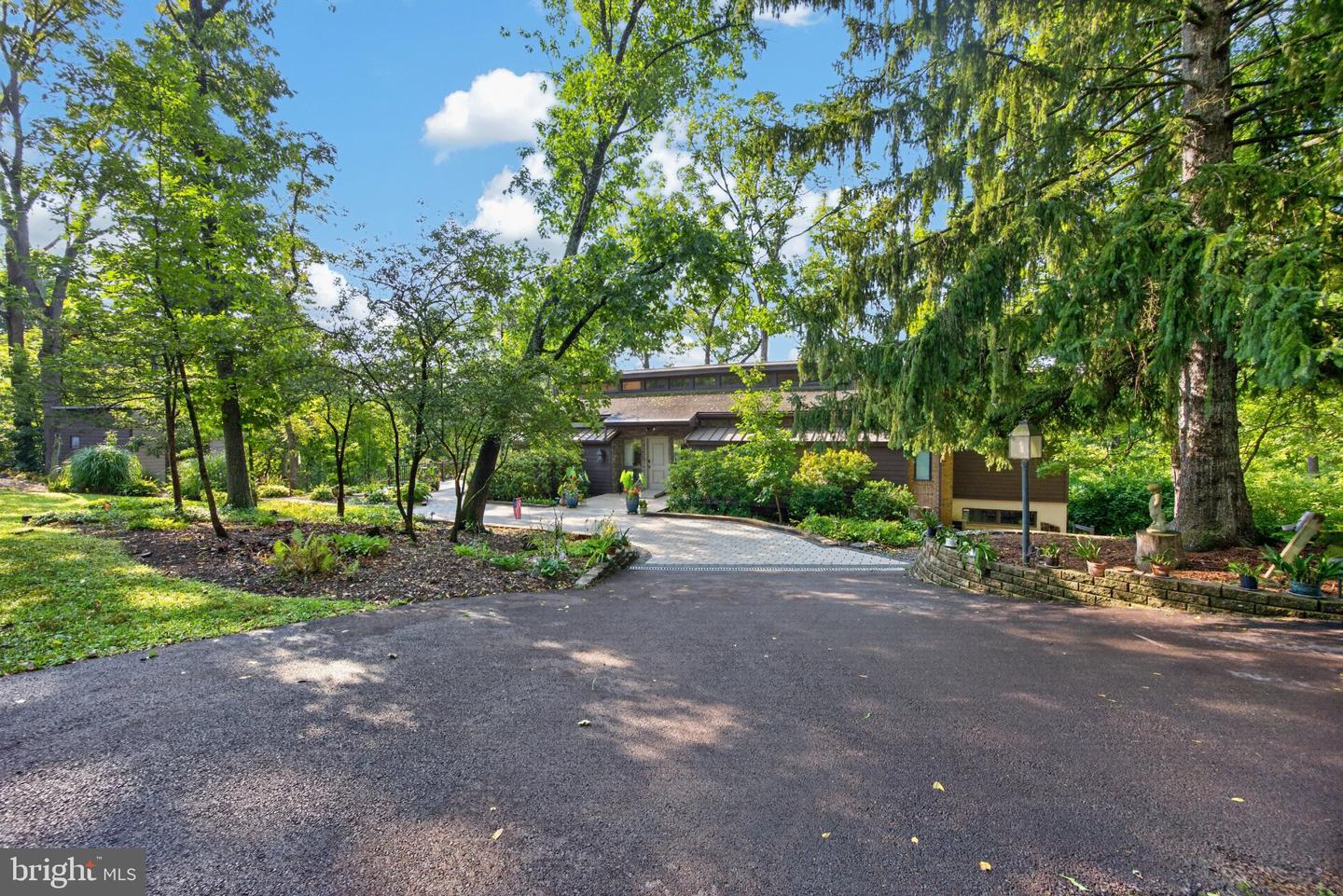 268 Steinmetz Rd Property Photo 5
