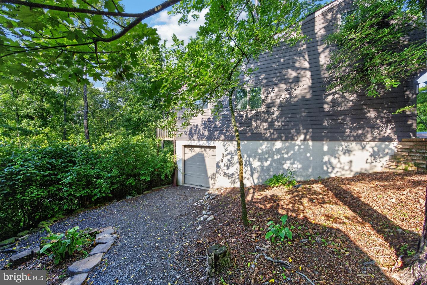 268 Steinmetz Rd Property Photo 13