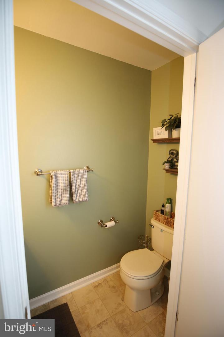 321 Wind Ripple Ct Property Photo 15