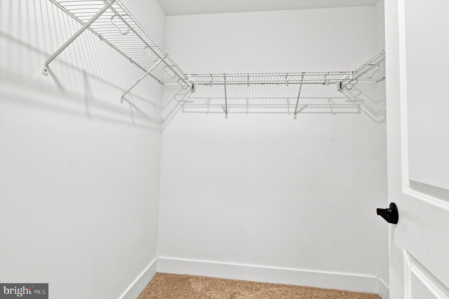 207 W Eighth St Property Photo 14
