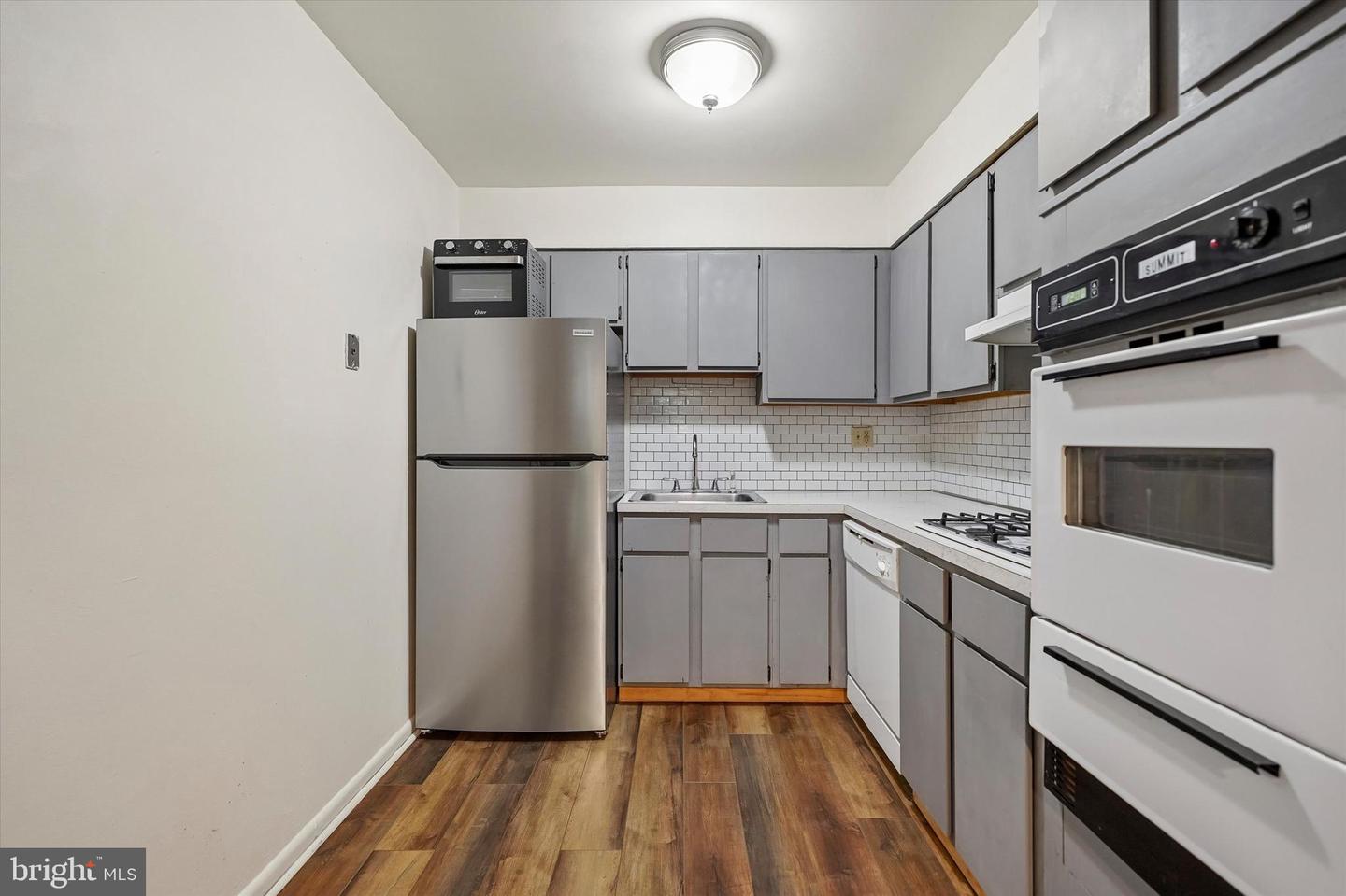 1600 Church Rd #c-300 Property Photo 9
