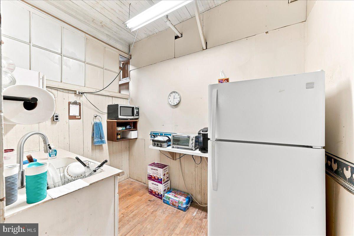 50 1st Ave Property Photo 33
