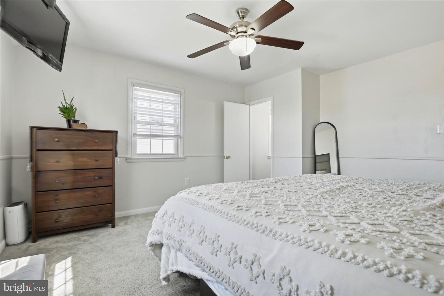 2907 Kanes Rd Property Photo 12