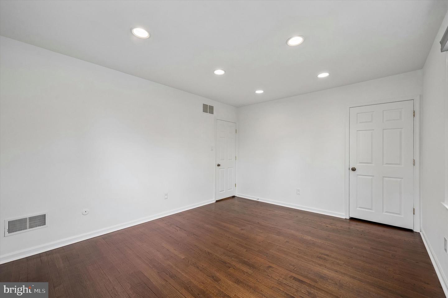 3 Hansen Ct Property Photo 24