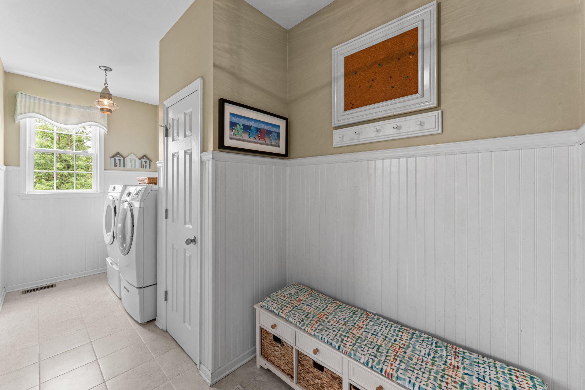 2124 Arbordale Cir Property Photo 22