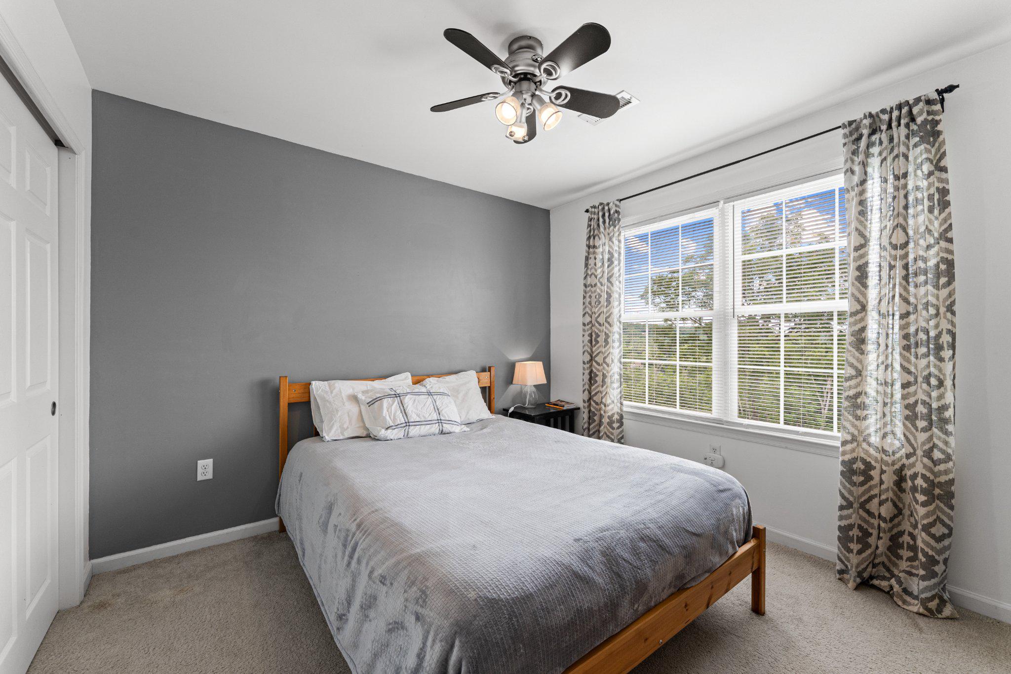 2124 Arbordale Cir Property Photo 31