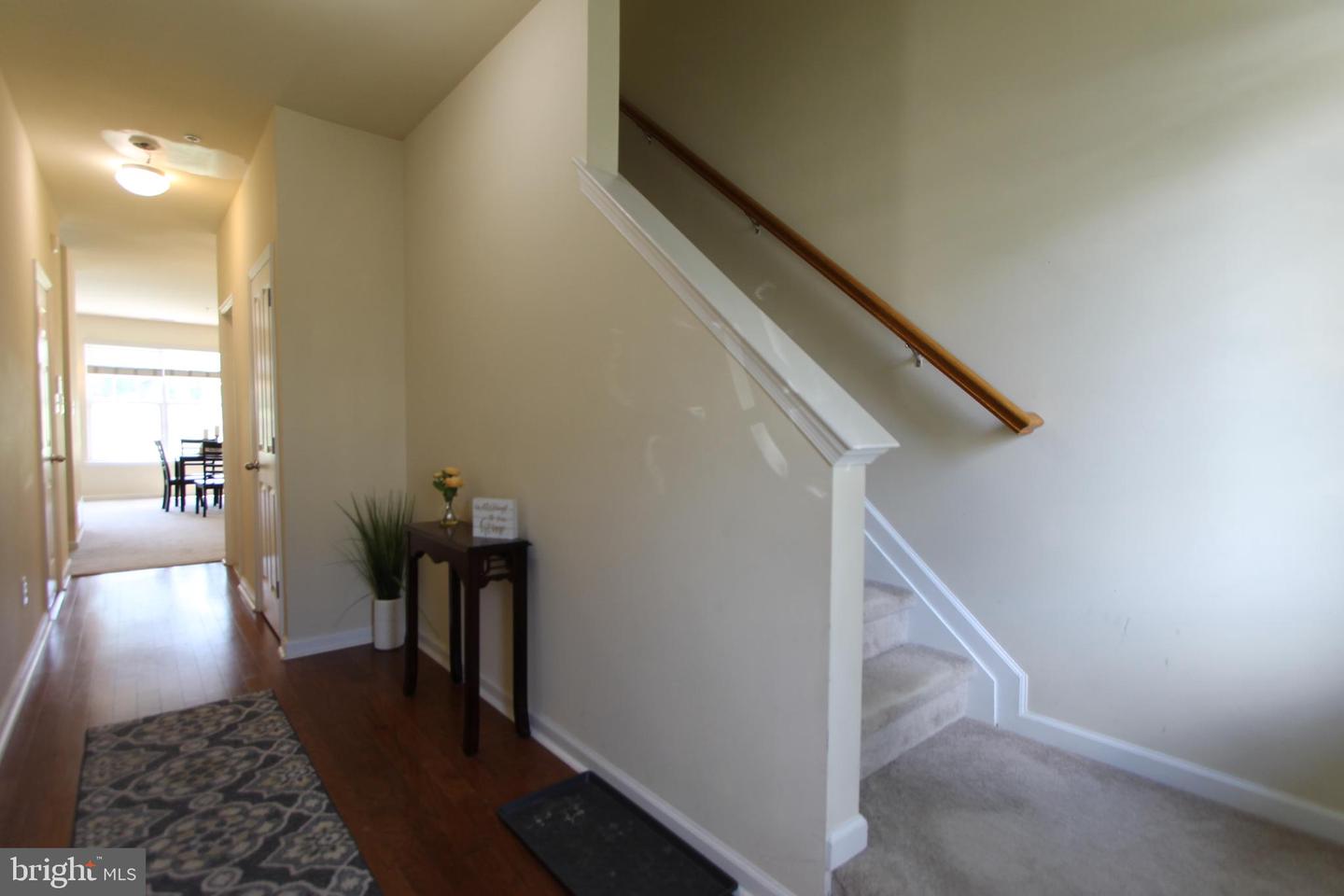 316 Ross Ct Property Photo 2