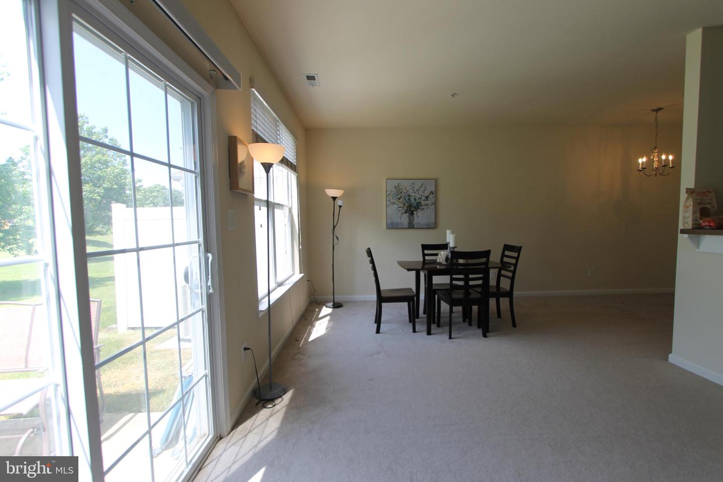 316 Ross Ct Property Photo 8