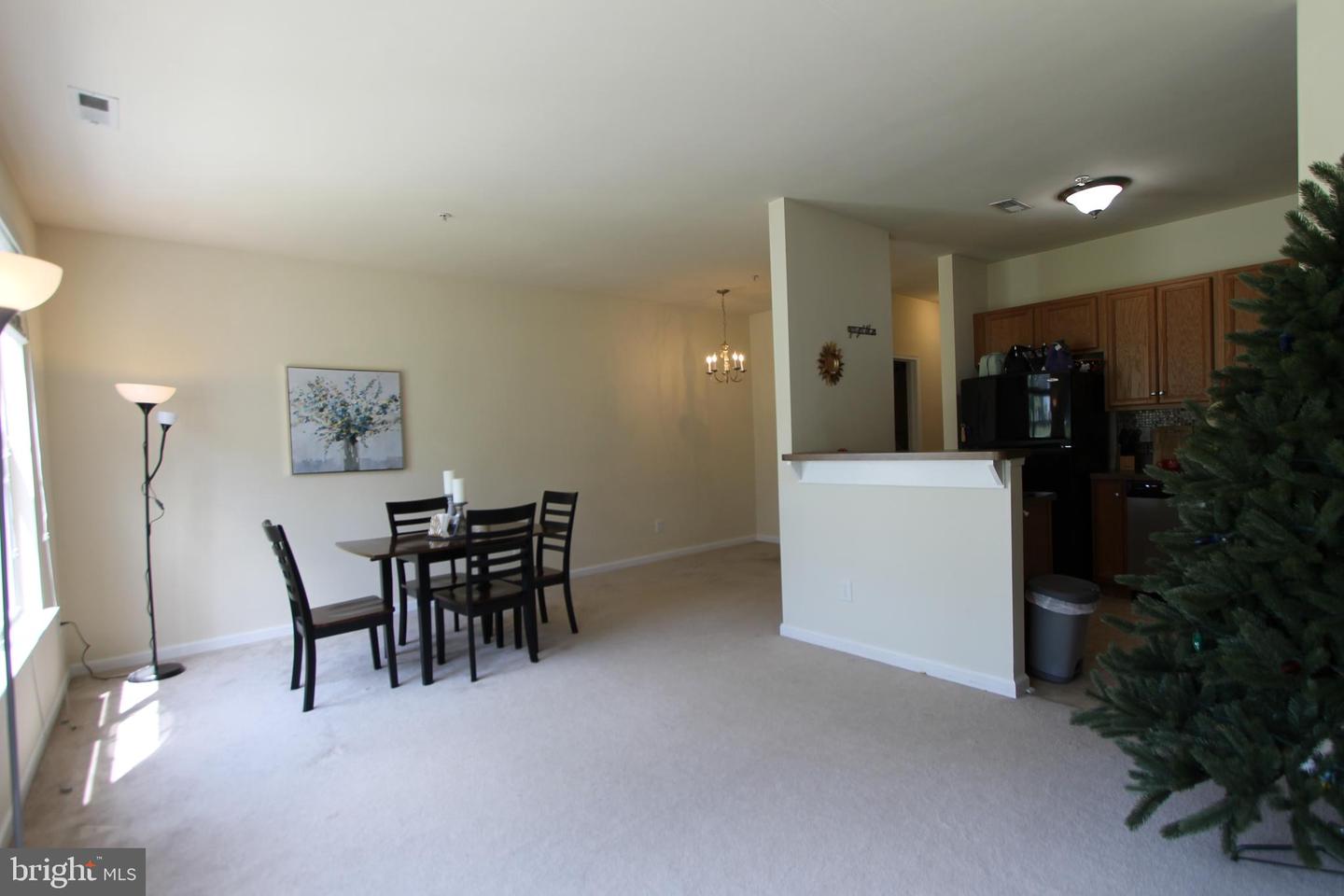 316 Ross Ct Property Photo 10