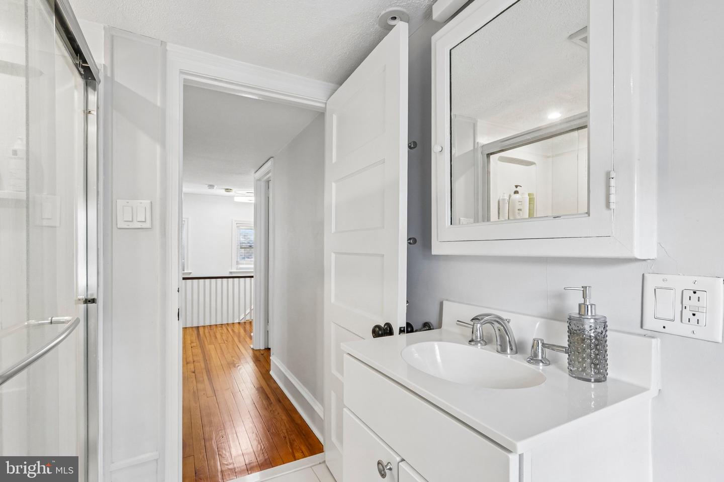 519 S Narberth Ave Property Photo 32