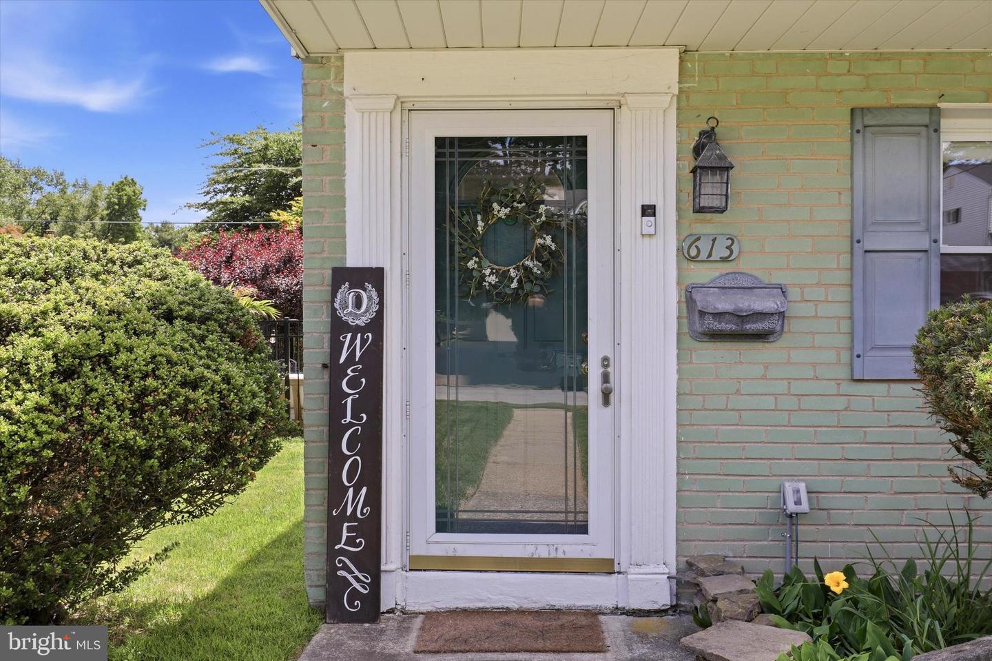 613 Edgley Ave Property Photo 7