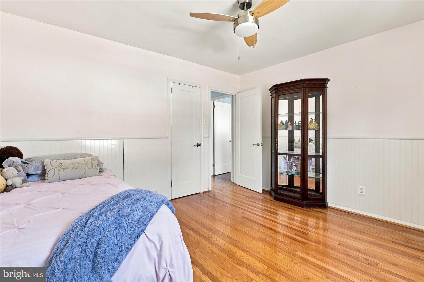 613 Edgley Ave Property Photo 44