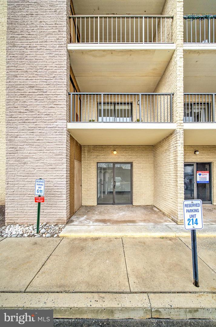 10117 Valley Forge Cir #117 Property Photo 15