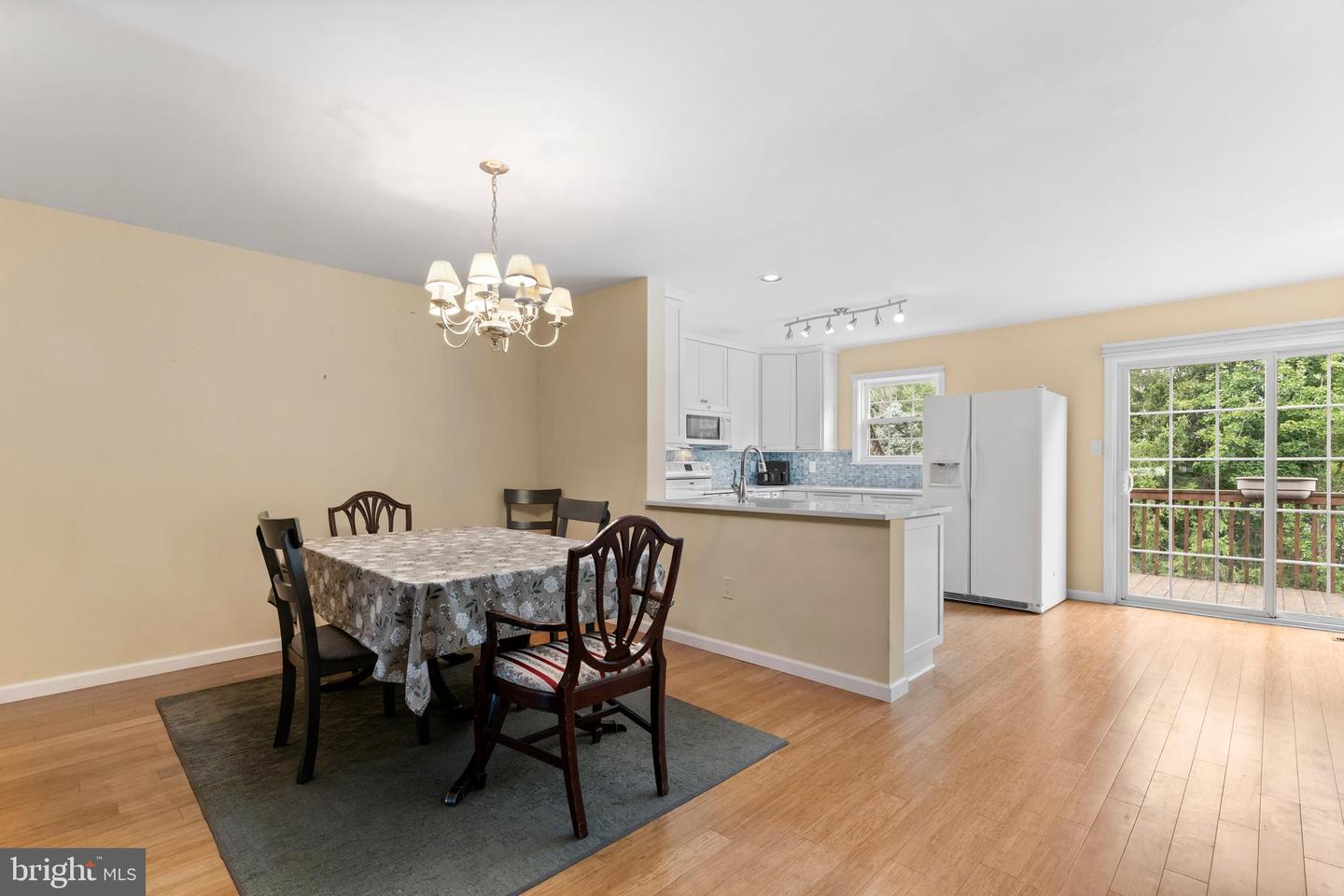 22 Stafford Sq Property Photo 7