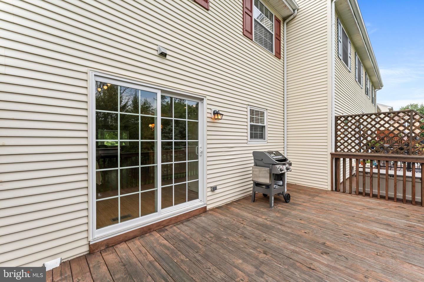 22 Stafford Sq Property Photo 36