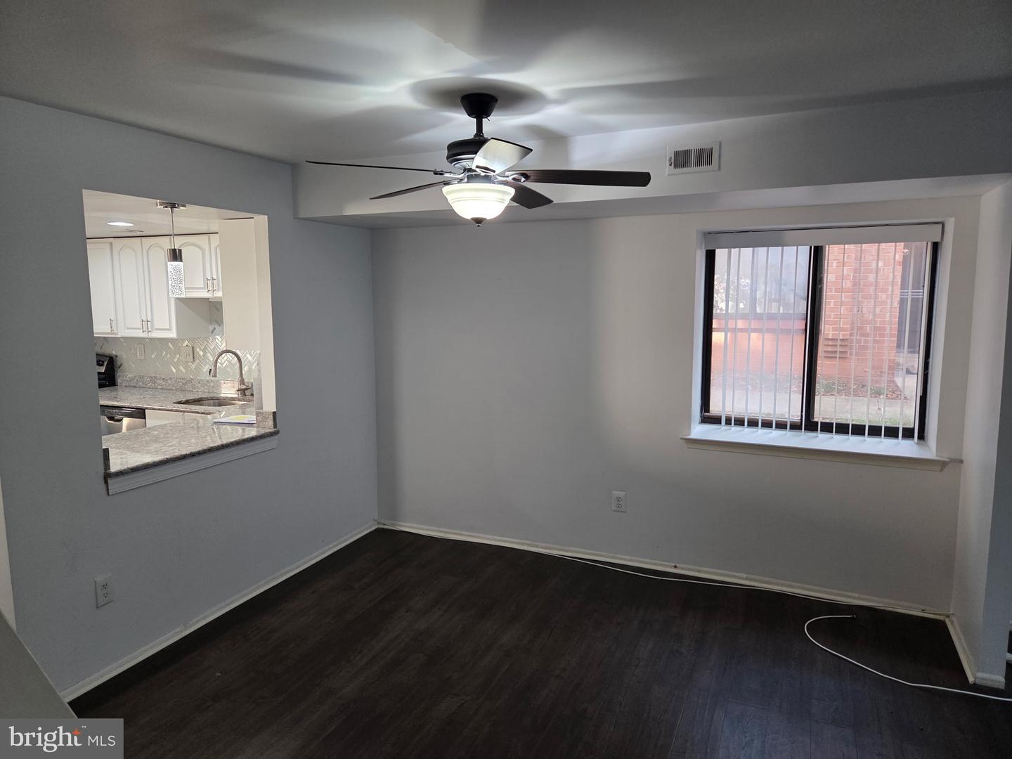 805 Stonybrook #805 Property Photo 13