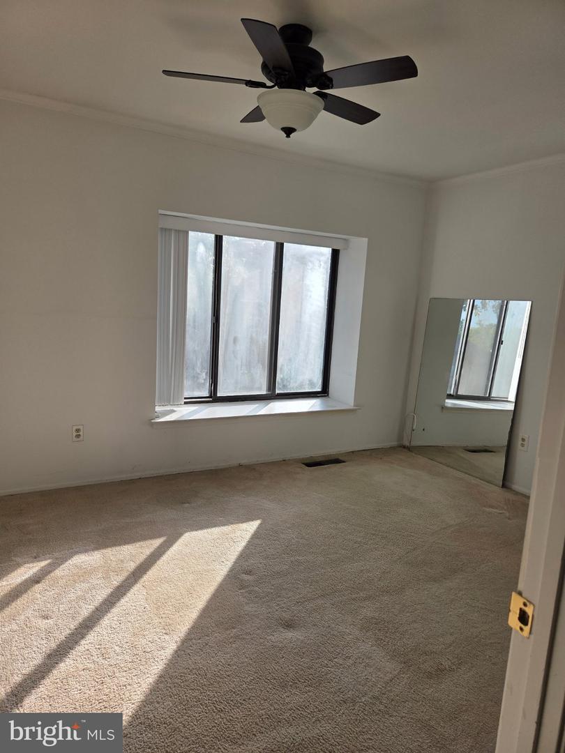 805 Stonybrook #805 Property Photo 22
