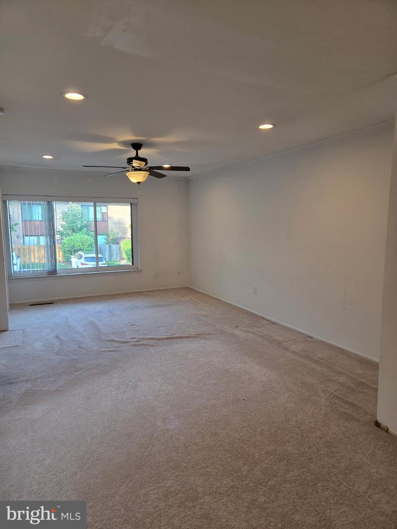 805 Stonybrook #805 Property Photo 34