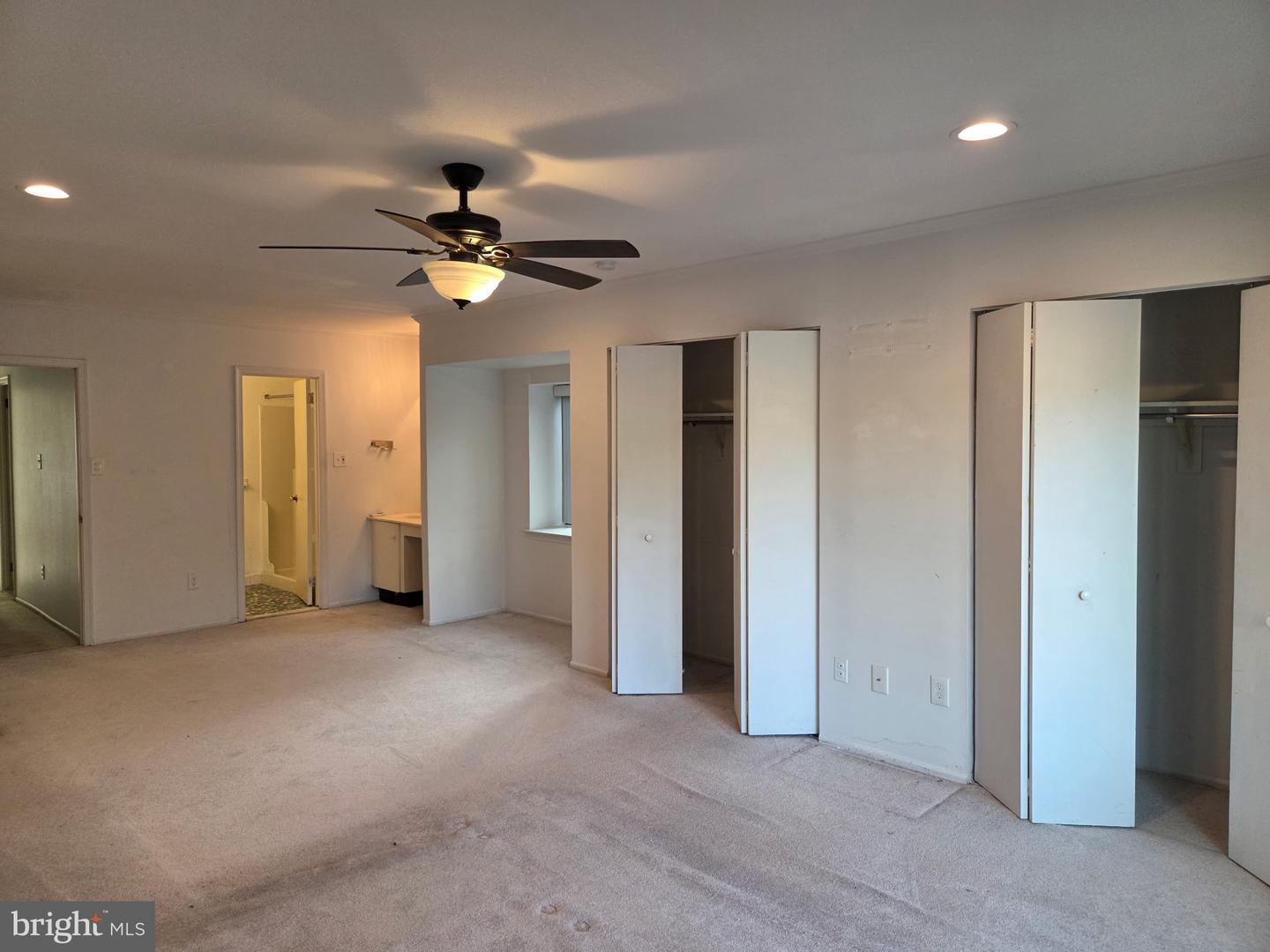 805 Stonybrook #805 Property Photo 35