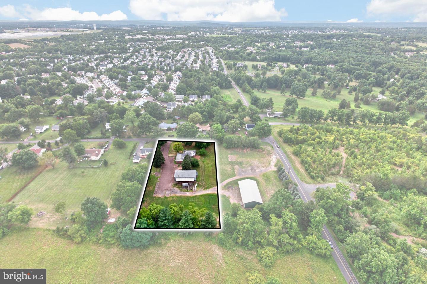 2114 Store Rd Property Photo 1