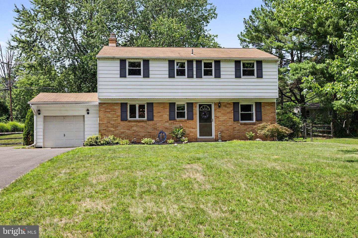 224 UPPER VALLEY RD
