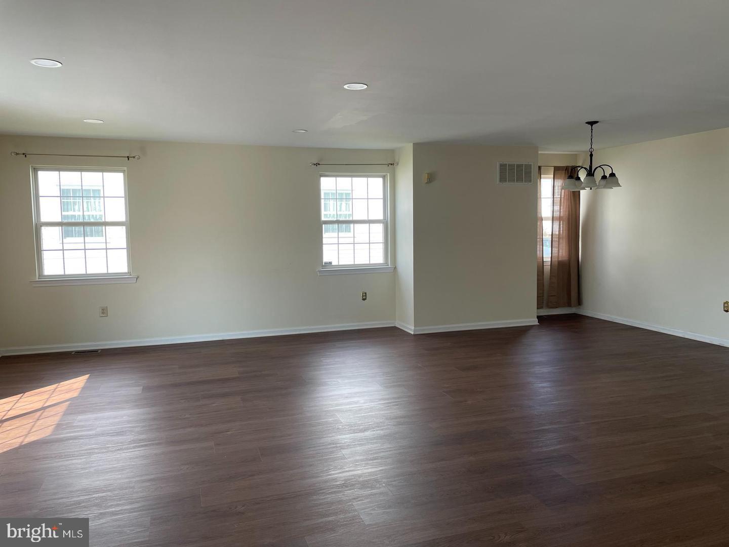 131 Merion Dr Property Photo 2