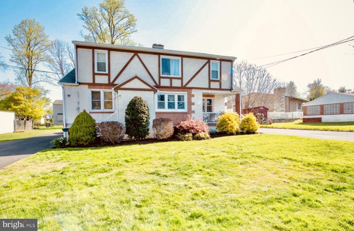 2934 OLD WELSH RD #APT 1 Property Photo 1