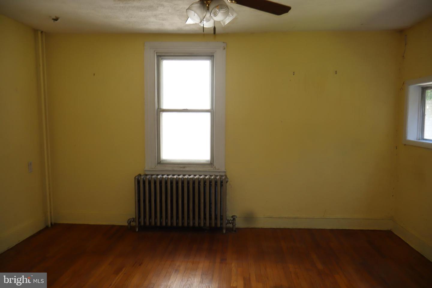 420 Cedar St Property Photo 13