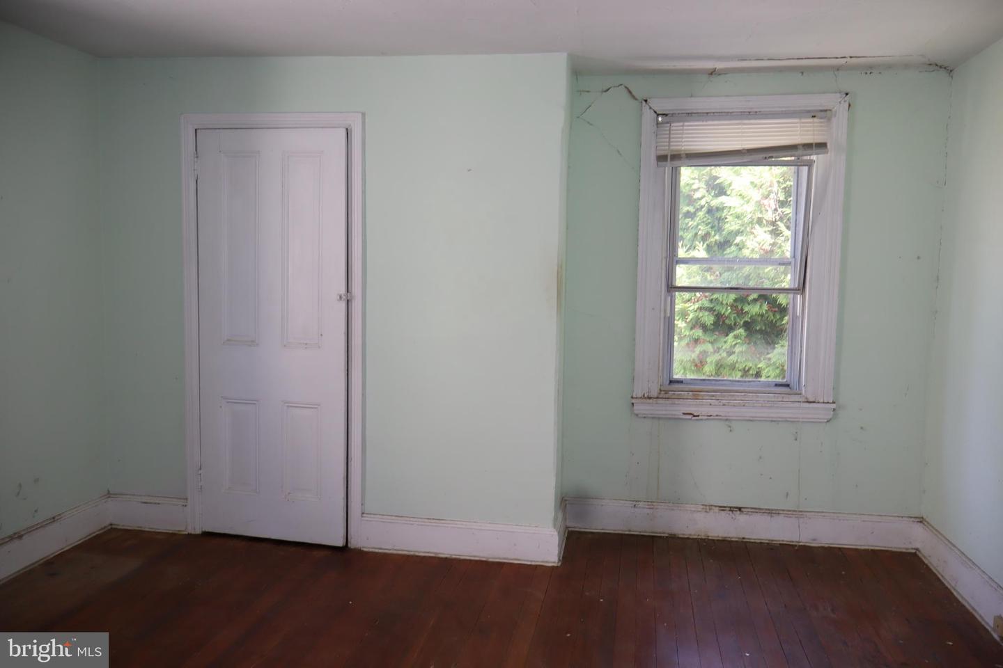 420 Cedar St Property Photo 17