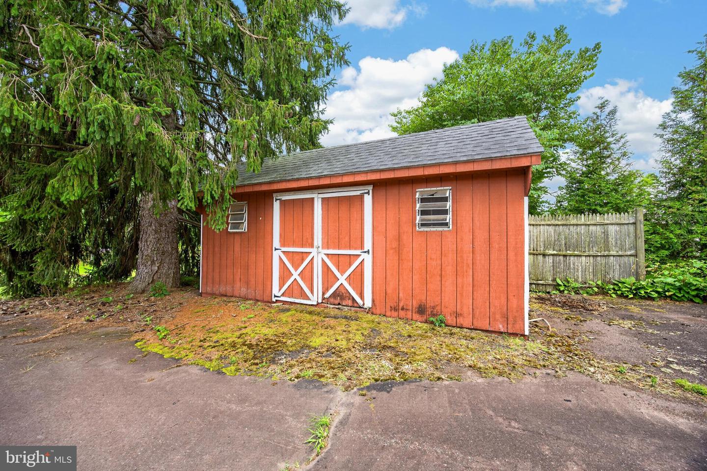2114 Store Rd Property Photo 34
