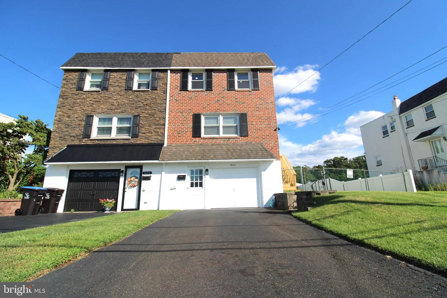 1612 Tremont Ave Property Photo 2