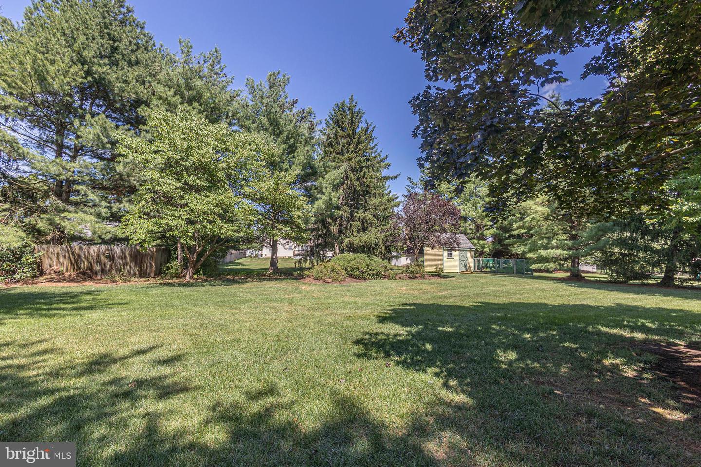 117 Mallard Dr W Property Photo 51