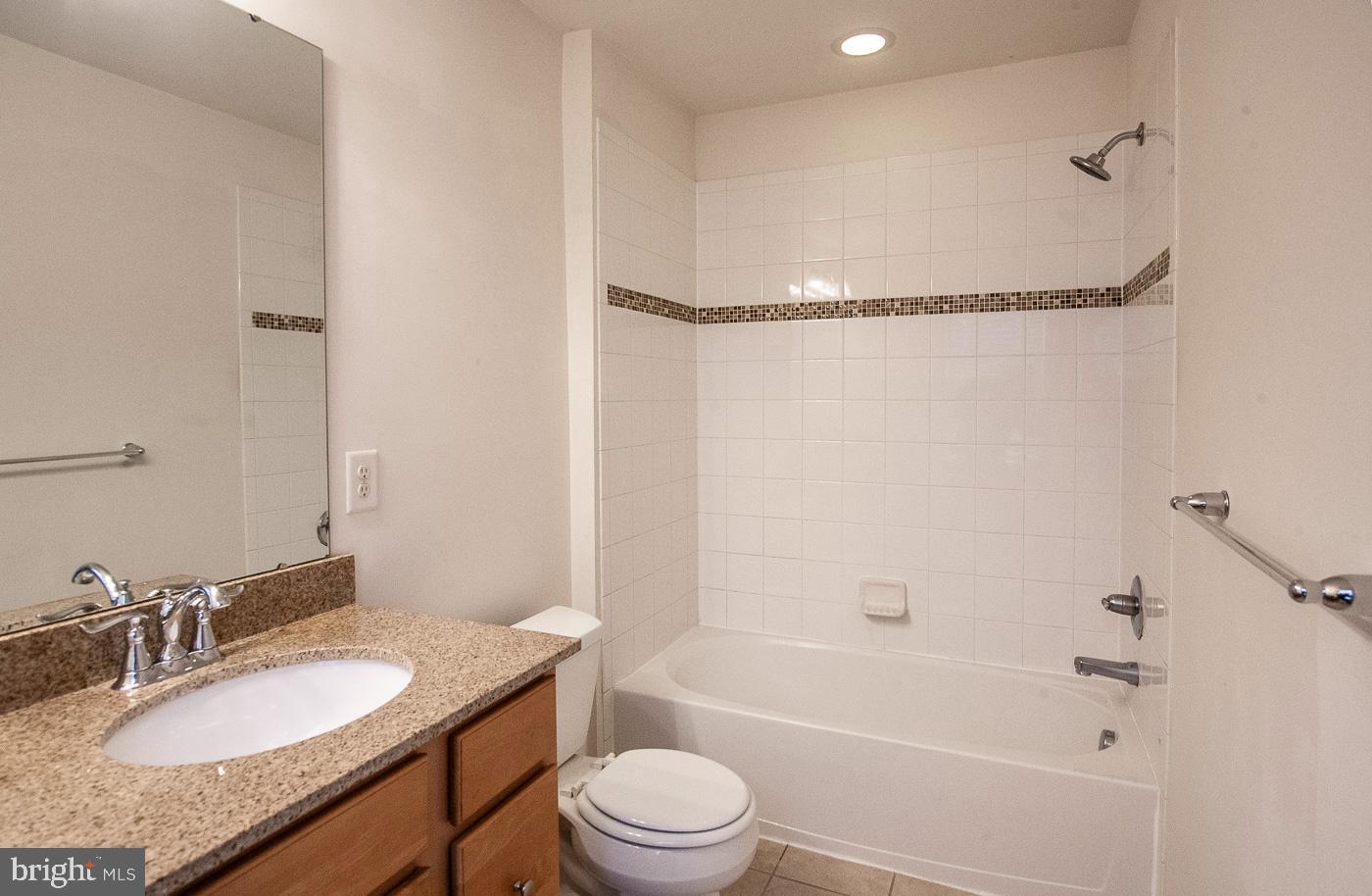 244 Macdonald Ave #16 Property Photo 17