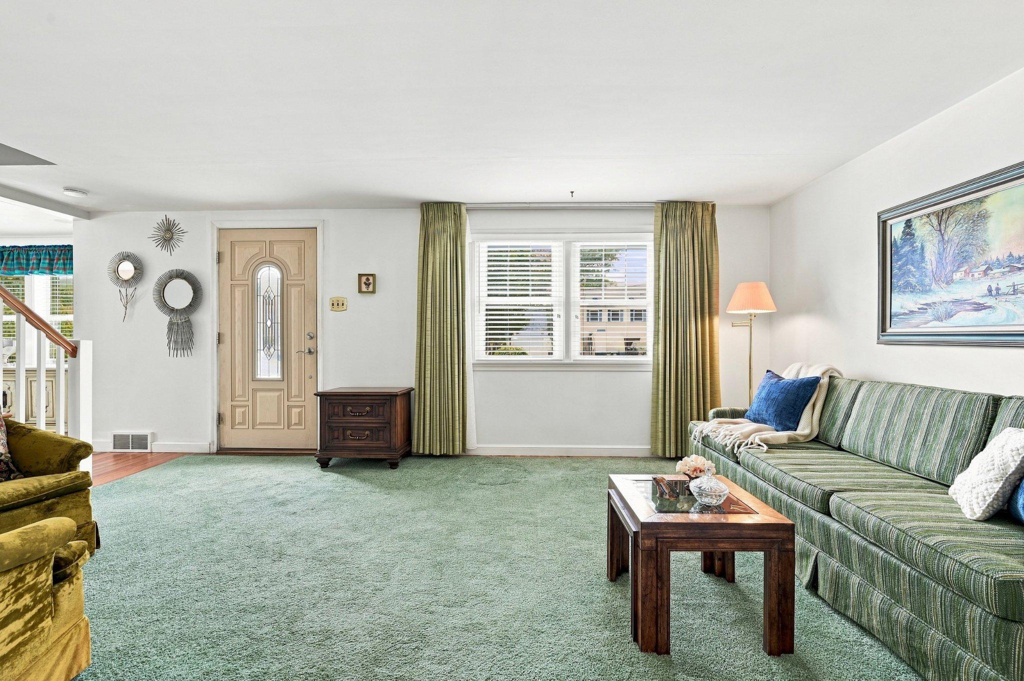 415 Central Ave # Property Photo 6