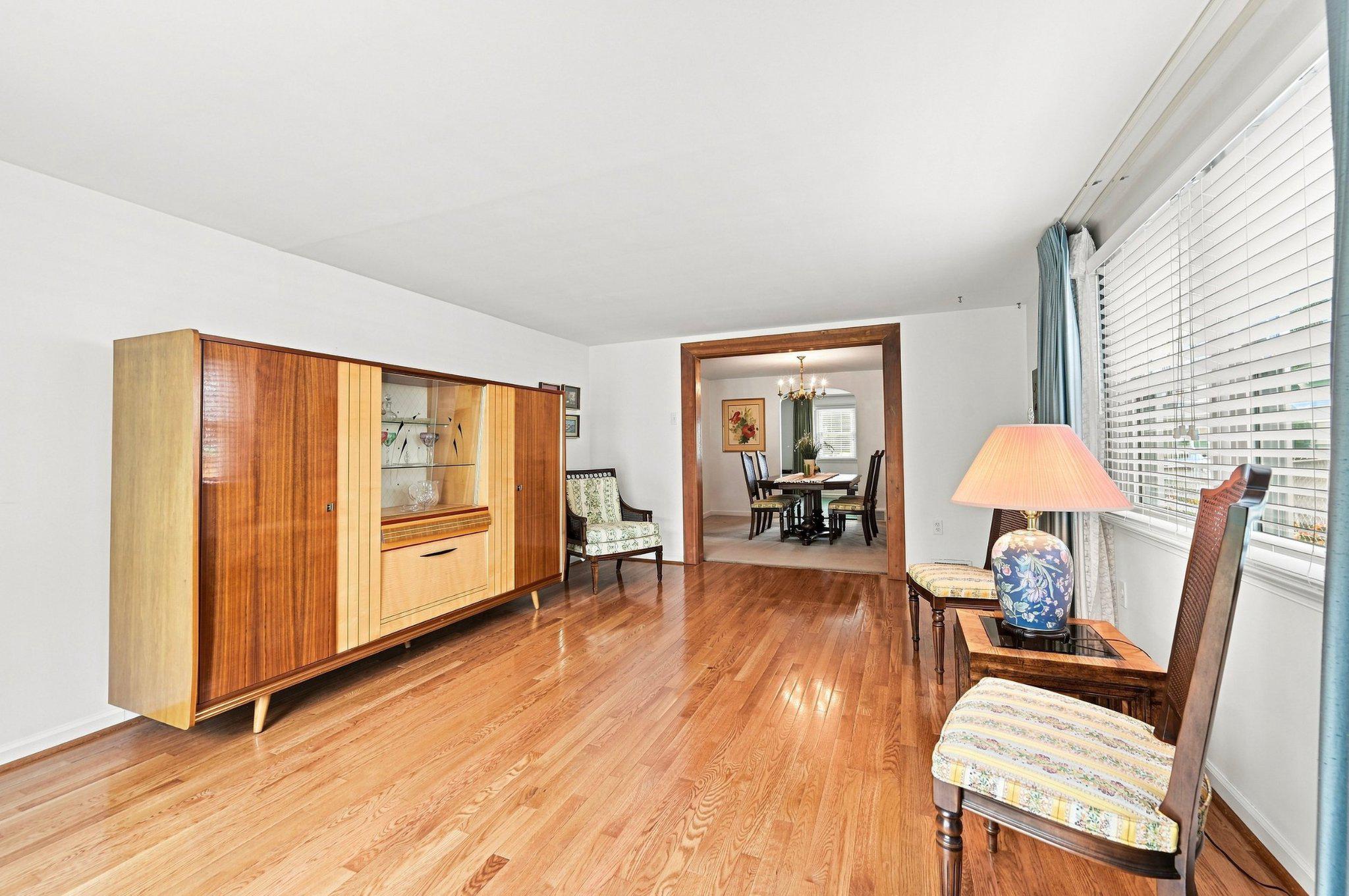 415 Central Ave # Property Photo 9