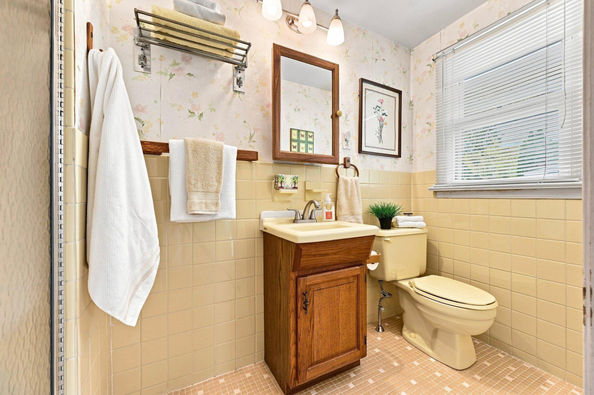 415 Central Ave # Property Photo 11
