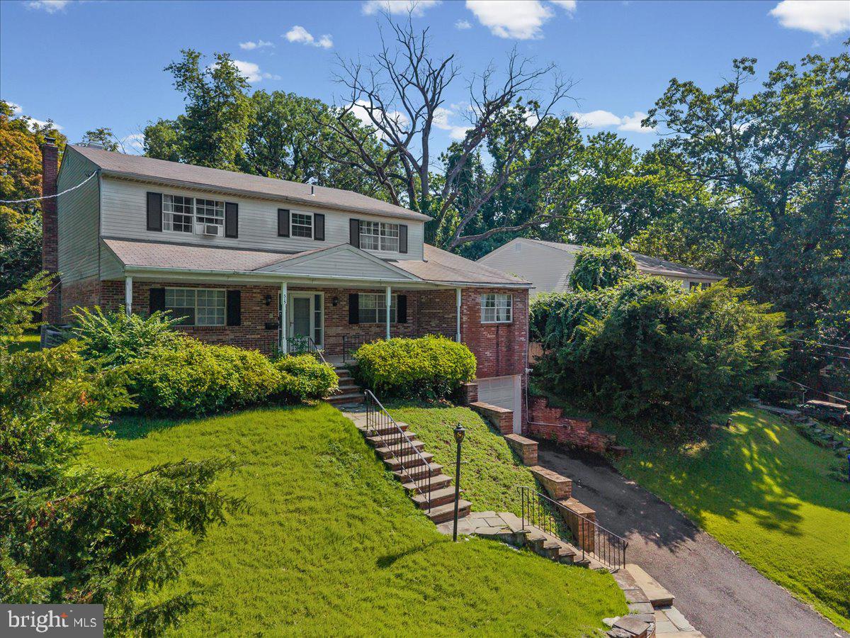 315 Harrison Ave Property Photo 4