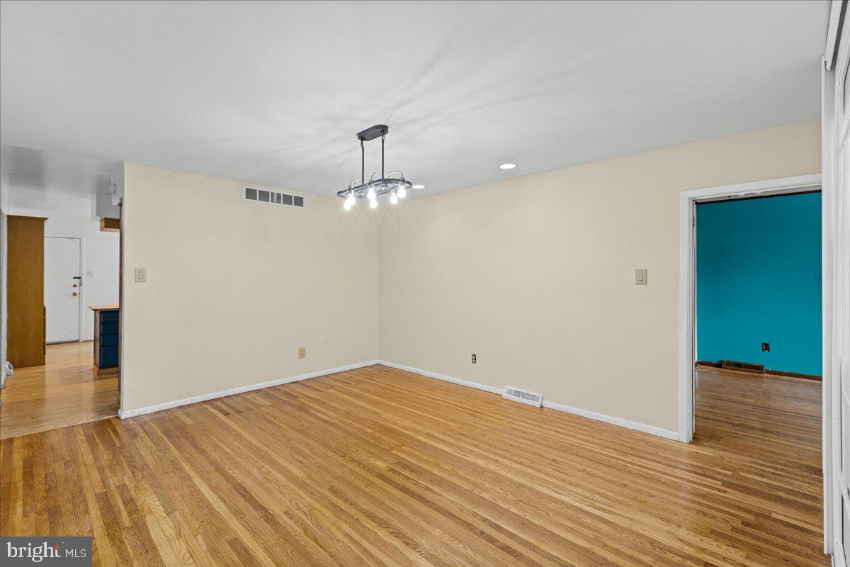 315 Harrison Ave Property Photo 39